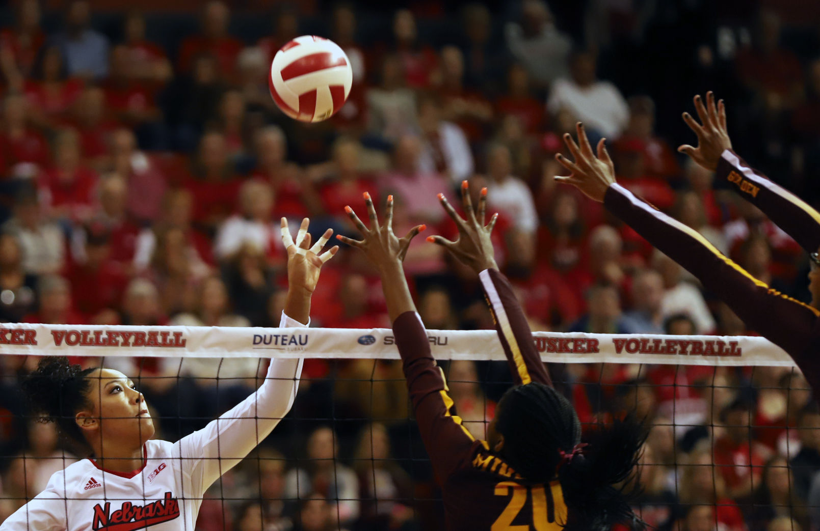 Volleyball vs. Minnesota Photo No. 1